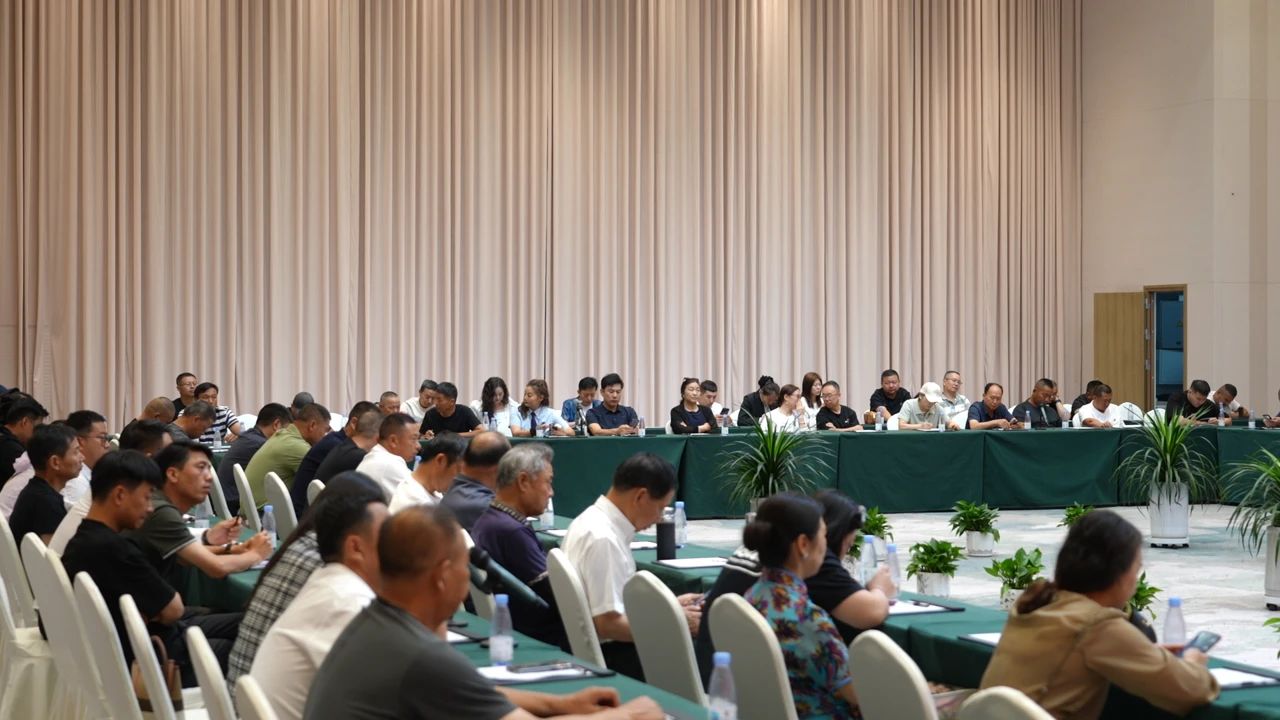 阿勒泰地区浙江商会文旅产业发展座谈会暨阿勒泰城堡项目开工奠基盛典圆满成功！(图16)