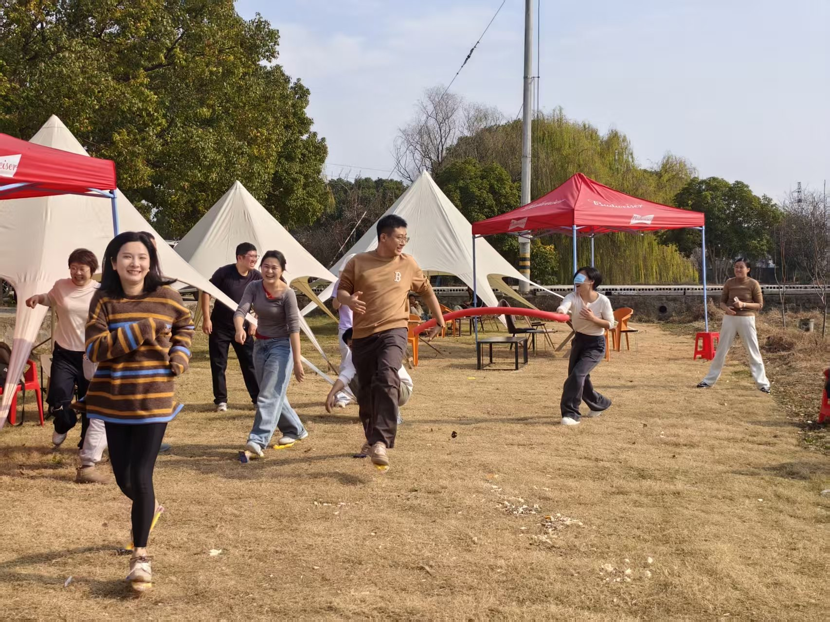 暖阳共聚 同心同行——记远扬建工集团龙坞烤全羊团建(图7) 暖阳共聚 同心同行——远扬集团团建(图7)